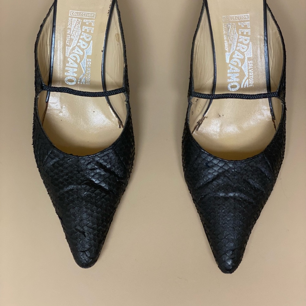 Salvatore Ferragamo Vintage Black Lizard Low Heel Mules size 9